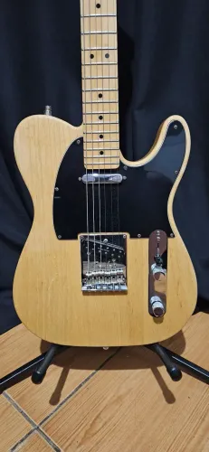 Guitarra Fender Telecaster American Standard Ash