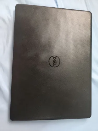 Notebook Dell I3-7020U + 8GB 