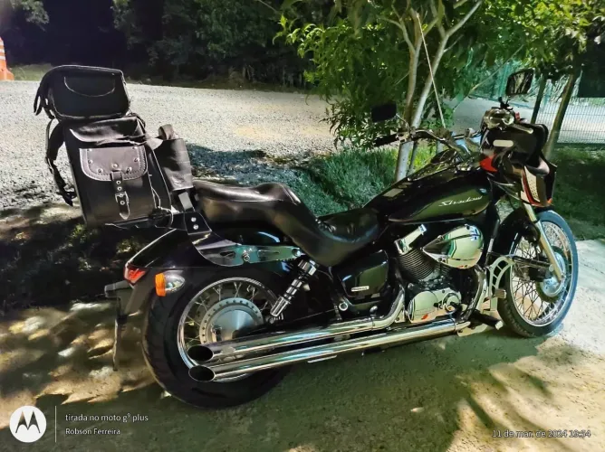 Moto sem detalhes é pegar e viajar.