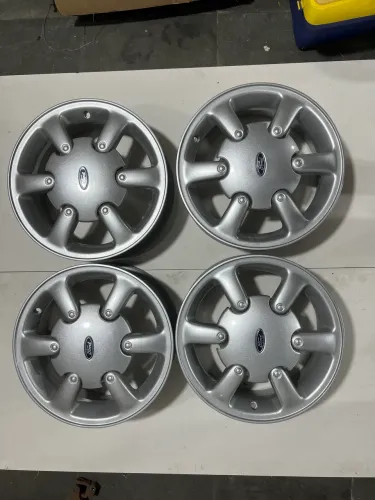 Jogo rodas originais Ford mondeo 1997/1998/ 1999/ 2000 4x108