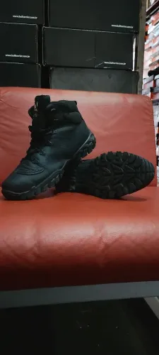 Bota motociclista Macbooot usada 43