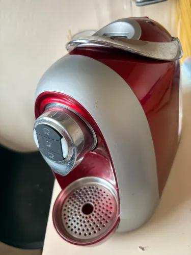 Maquina de café três corações