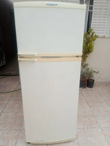 Geladeira Brastemp 352l
