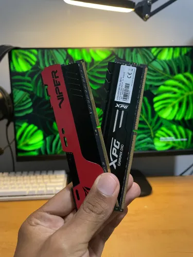 Kit Memória RAM 16GB (2x8GB) DDR4