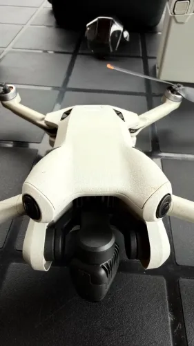 Drone dji mini 4 pro