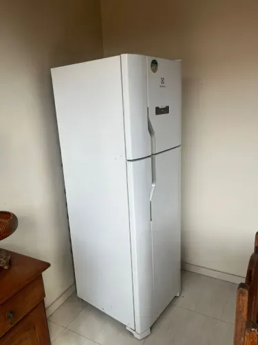 Geladeira Eletrolux 