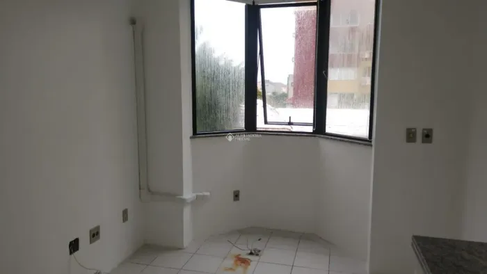 Sala comercial no bairro Floresta