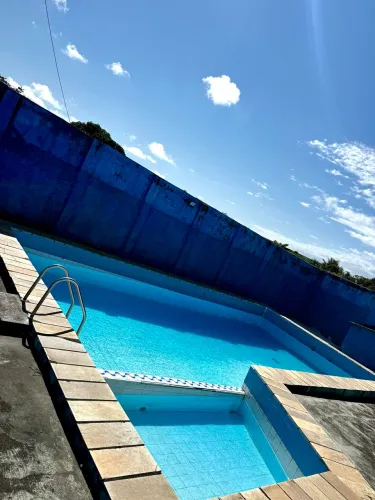 ESPAÇO PARA FESTA EVENTOS COM PISCINA