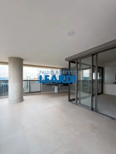 APARTAMENTO - ALPHAVILLE - SP