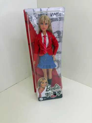 Boneca Mattel Barbie Mia Rebelde - Lacrada
