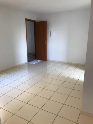 vendo apartamento Riacho fundo II cond. Ipê Branco