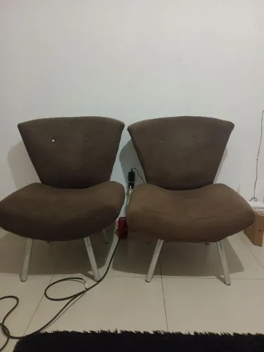 Duas poltronas 
