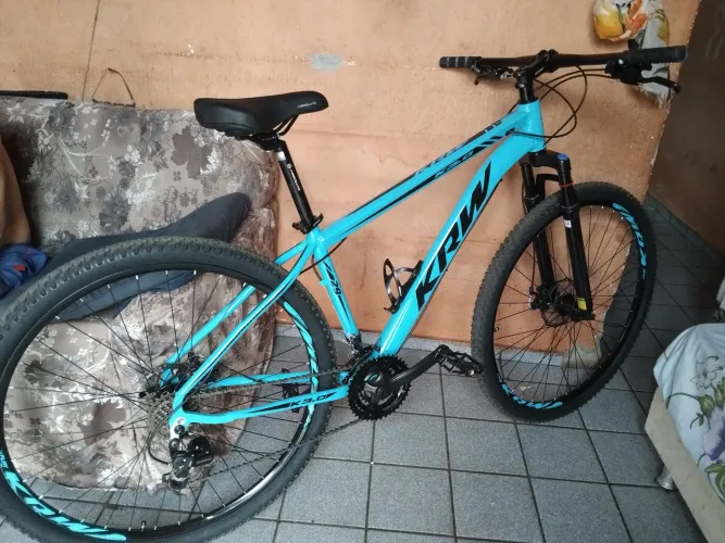 Bicicleta aro 29 alumínio KRW 3 mês de uso apenas