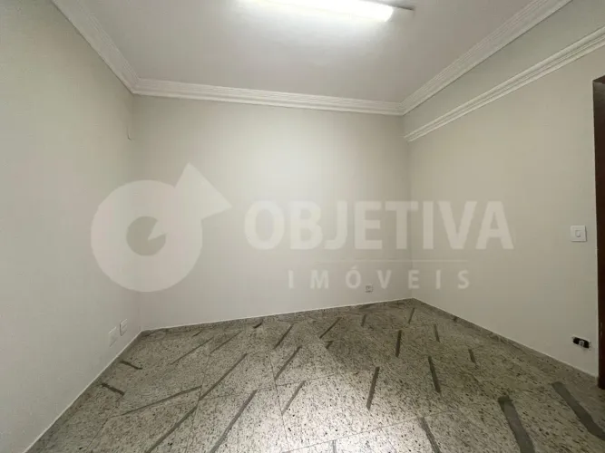 Sala para aluguel, 1 vaga, UMUARAMA - UBERLANDIA/MG
