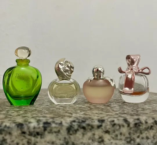 Combo 4 miniaturas de perfumes originais