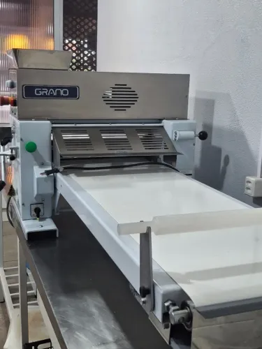 Laminadora GRANO  CLM 400