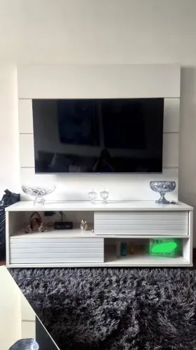 Rack para sala com painel