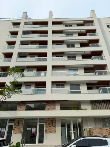 Excelente loft 0k, 100% mobiliado e decorado com cama de casal, armários, rack, sofá, mesa