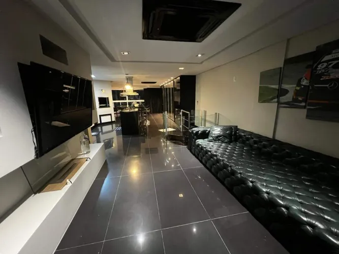 Aluguel: Cobertura Duplex Mobiliado.