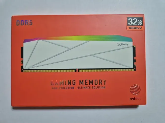 Kit DDR5 32GB 6000MHz CL30 Branco V-Color Manta XFinity RGB - Chips SK Hynix