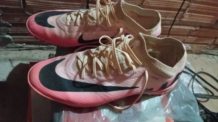 Chuteira Nike