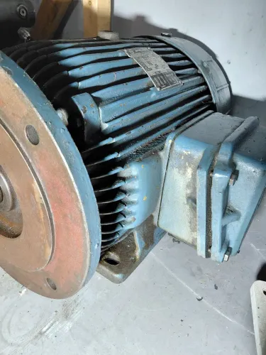 Motor Hidráulico 25cv/Flange'/Pe. 