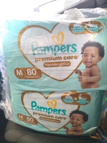 Fralda Pampers Premium Care M