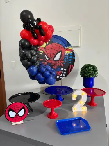 Aluguel de mini festa na mesa ?