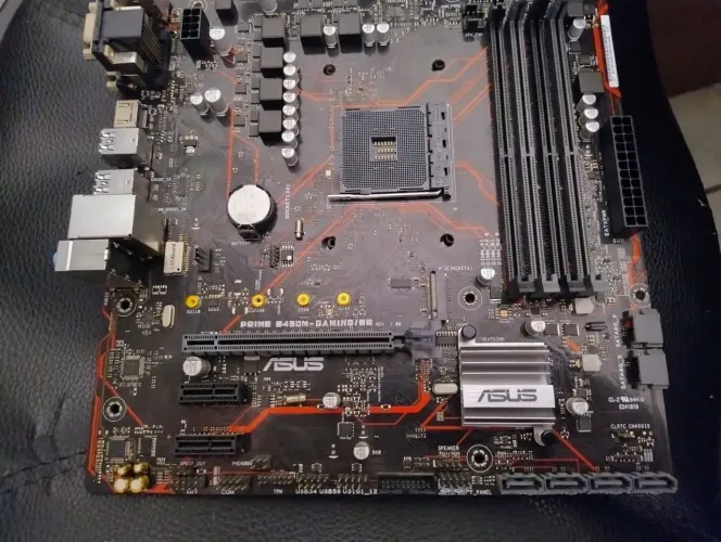 Placa mãe Asus B450M Gaming AM4