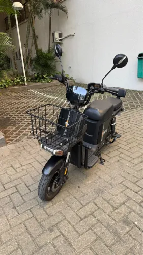 Moto elétrica MOTOCHEFE RET
