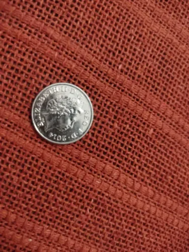 Vende-se moedas antigas ou troco em algo do interesse