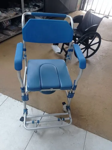 Cadeira de banho 2 em 1