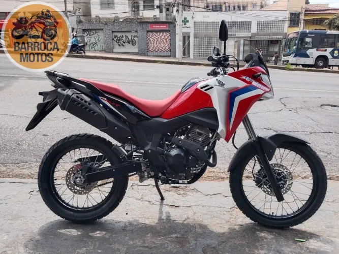 XRE 300 SAHARA RALLY ABS *0KM MOD27* VERMELHA 2026/2027