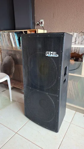 Caixa Ativa 1.400W