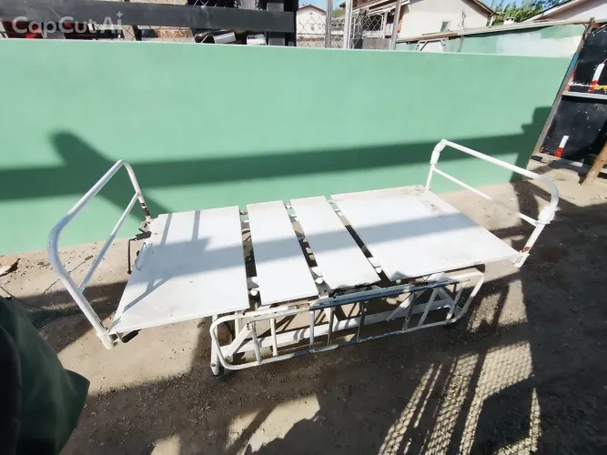 Vendo cama hospitalar