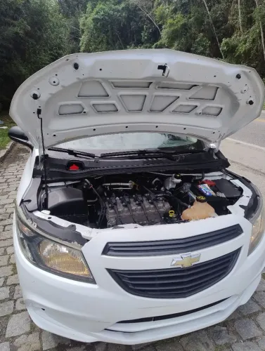 Chevrolet Onix JOY Hatch 1.0 8V Flex Mec. 4P 2019