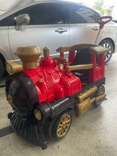 Locomotiva de passeio para crianças Calesita