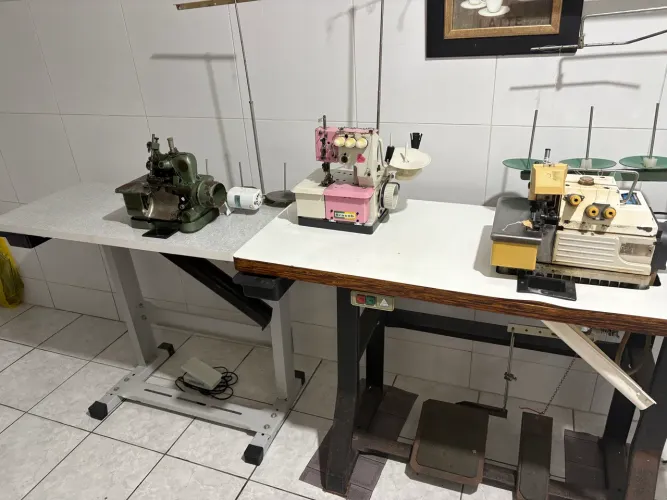 Venda de Máquinas Overlock. Galoneira