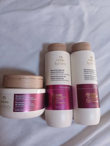 Kit Natura Lumina Reestruturante para Cabelos Quimicamente Danificados