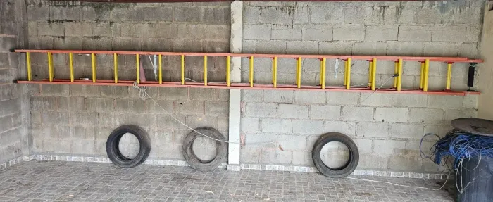 Escada Extensível em Fibra De Vidro 36 Degraus 10,20 M