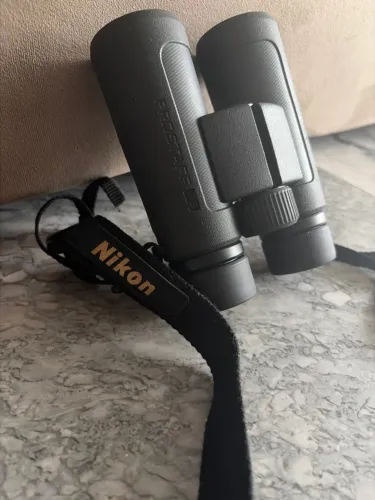 Binóculo NIKON PROSTAF P3