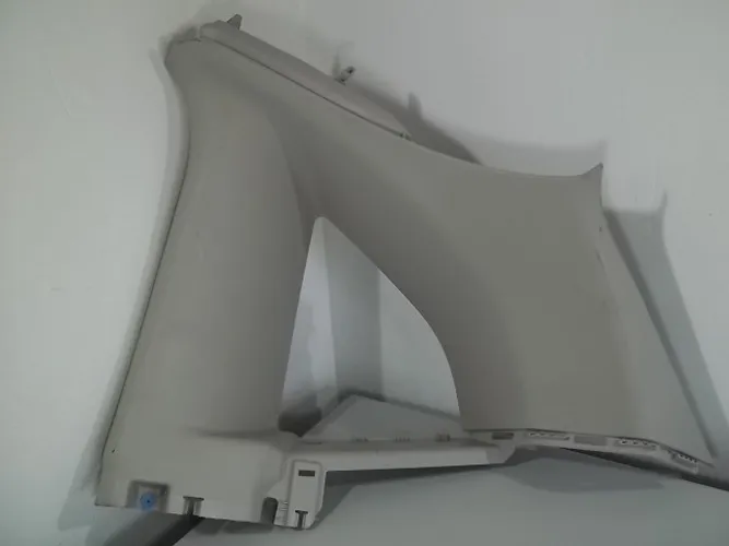 Suporte Do Bagagito Lado Direito Citroen C3 2015