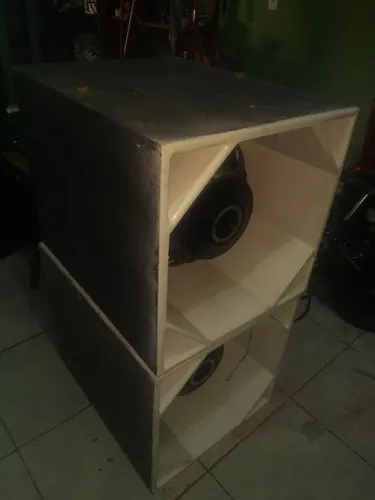 Grave Eros de 18 polegadas