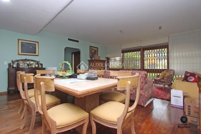 Linda casa em condomínio, Três Figueiras, 4 quartos, 3 vagas-POA-RS