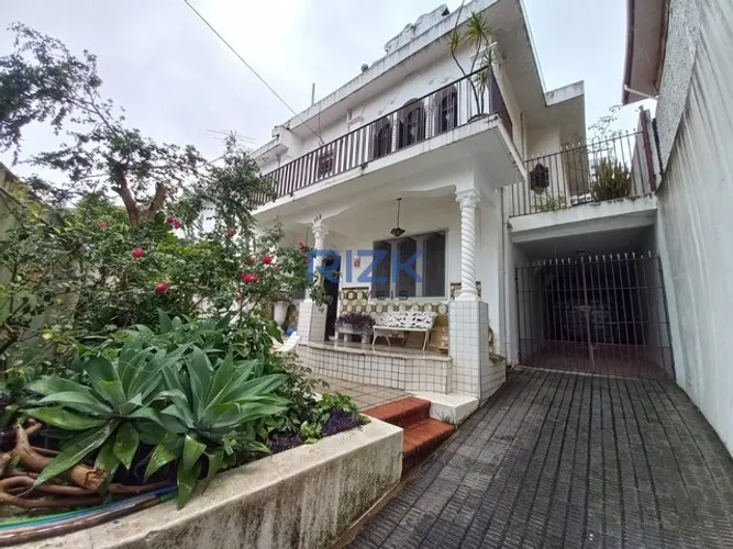 Casa 4 dormitórios Liberdade