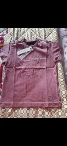 Camiseta Calvin Klein Jeans - tamanho p infantil. 2 camiseta t2