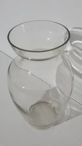 Vaso floreira  Decorativo de Vidro Transparente em perfeito estado 