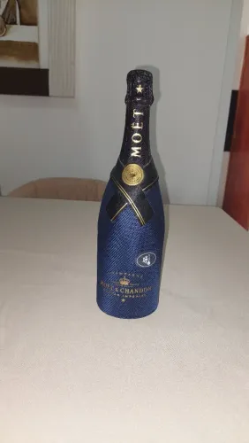 Champagne Moet 