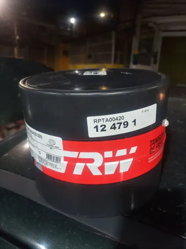 Vendo par de tambor de freio Trw Varga novo.<br>Serve Classic, Corsa, Celta