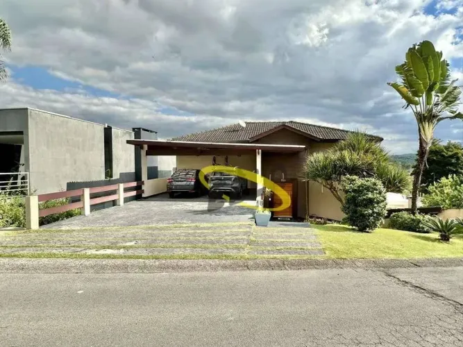 Casa à venda, 330 m² por R$ 1.590.000,00 - Granja Viana - Carapicuíba/SP